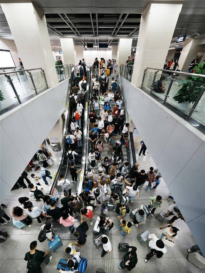 天9国际最新首页